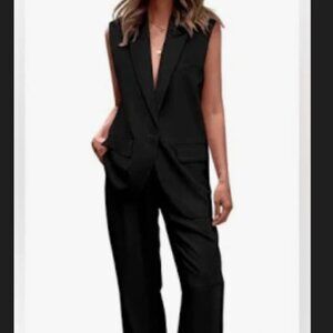 Black PANTSUIT - VERY COMFY AND STYLISH NWT